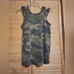 7th ray boutique style strappy tank top camo womans size Small criss cross strap